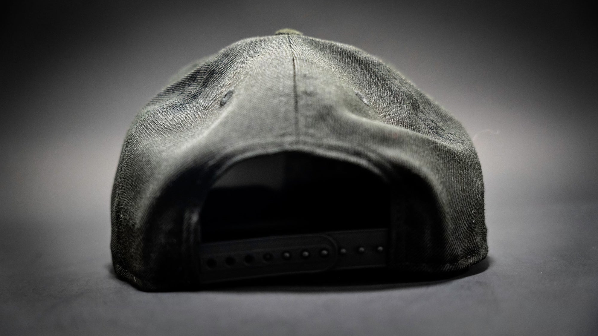 PROUNIQUE NEW ERA SNAPBACK BLACK